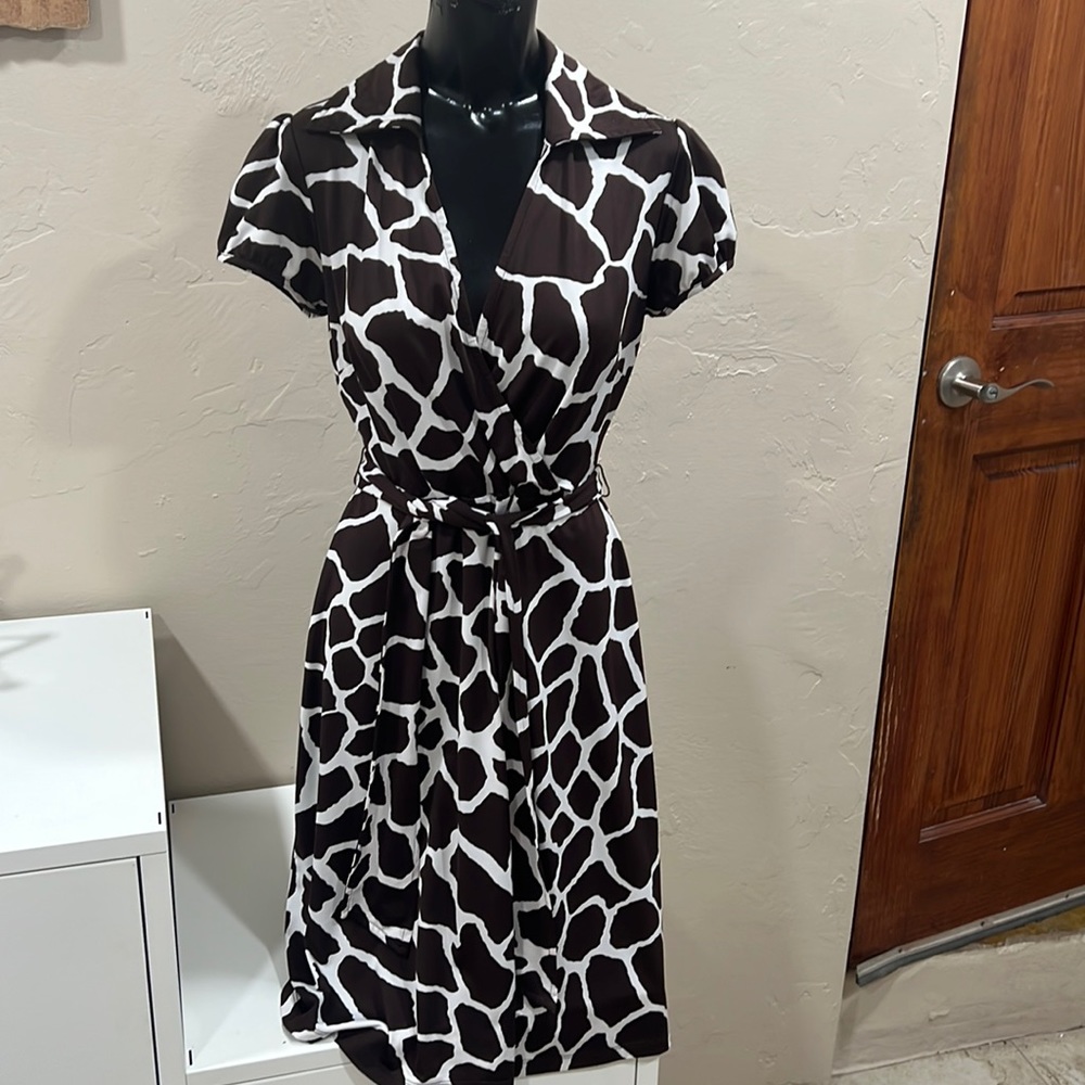 INC Woman’s dress size small animal print tie wrap midi dress brown and white